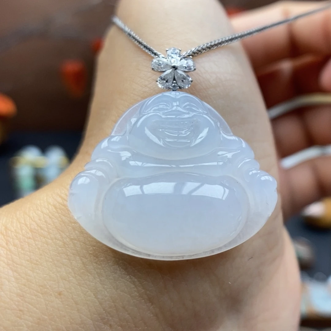 【闪购商品】颈饰18K金镶嵌翡翠82