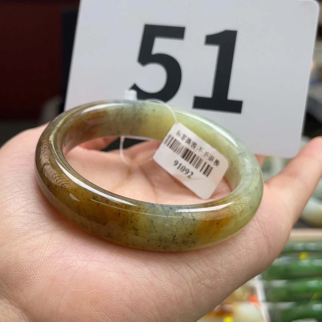 未镶嵌手镯和田玉懂货入！楼兰三色！！漏！！