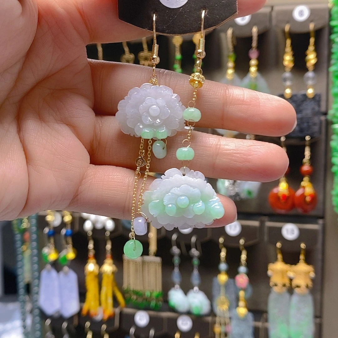 未镶嵌翡翠耳饰翡翠