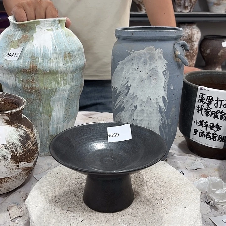 摆件高9，口16，9659