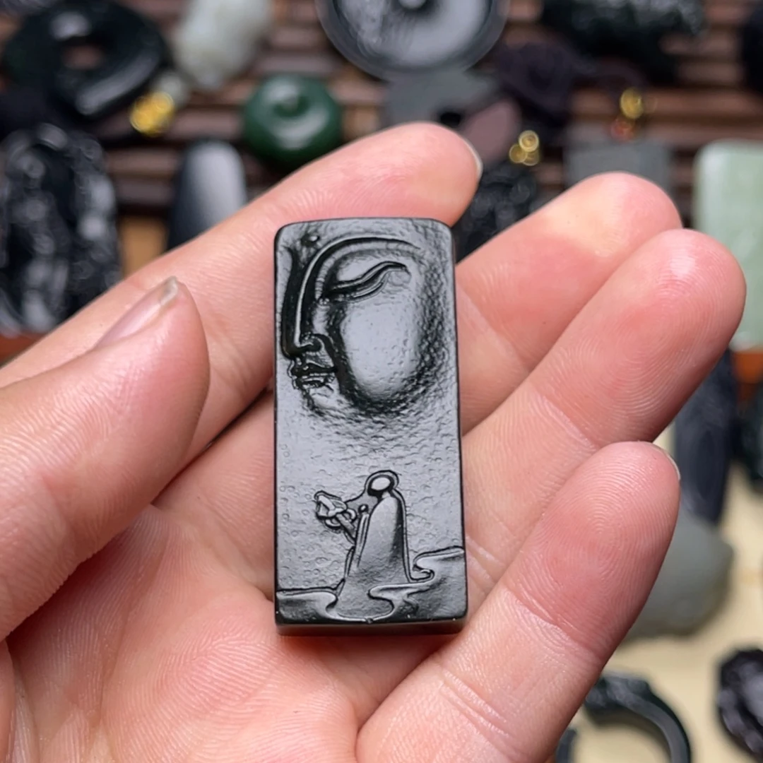 ****吴和田玉未镶嵌挂件