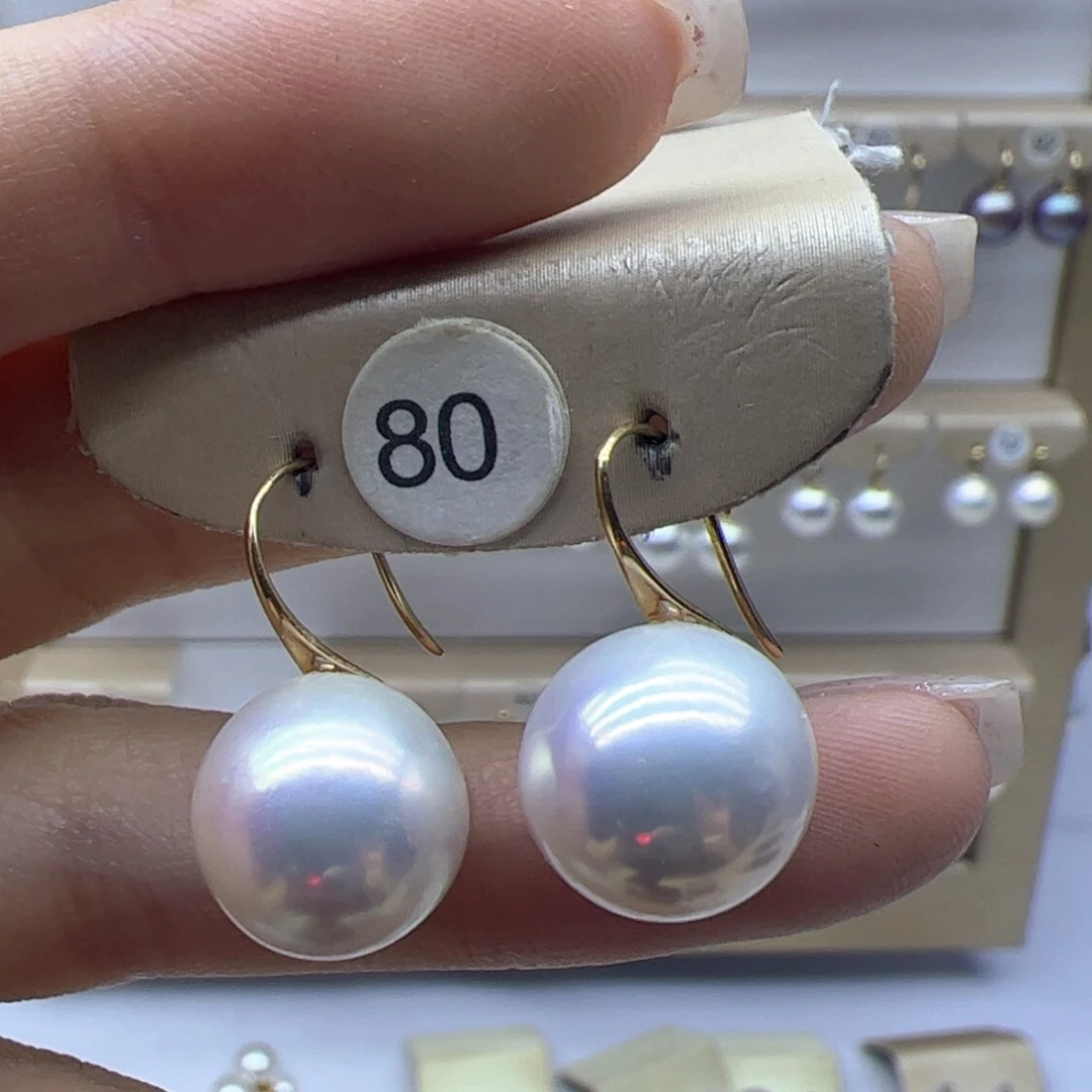 18K金镶嵌淡水珍珠耳饰