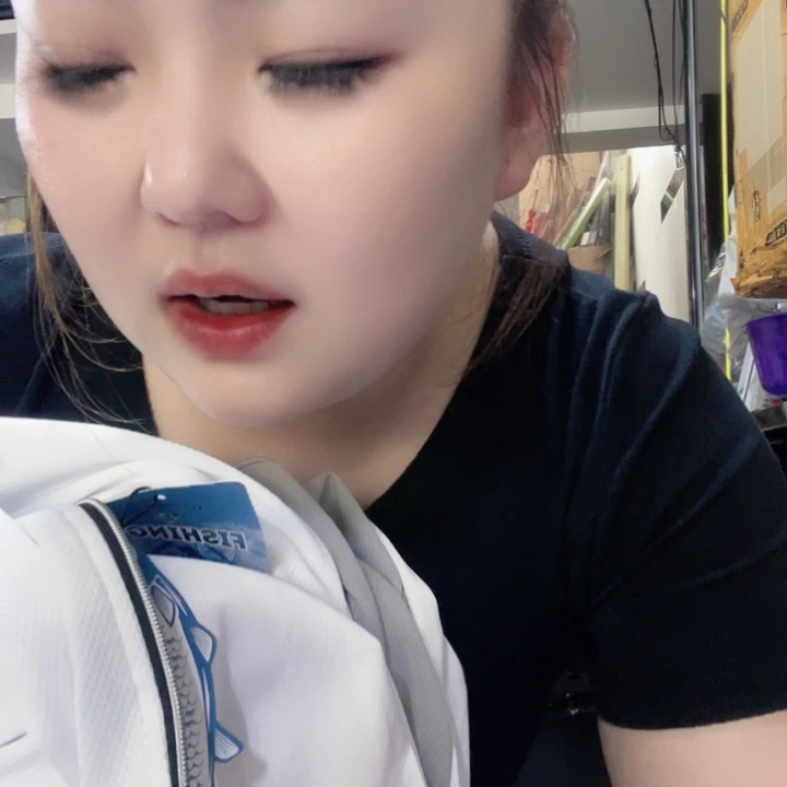 莱赛尔纤维防晒服长袖m码。   样品