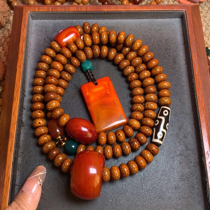 星月菩提吊坠菩提