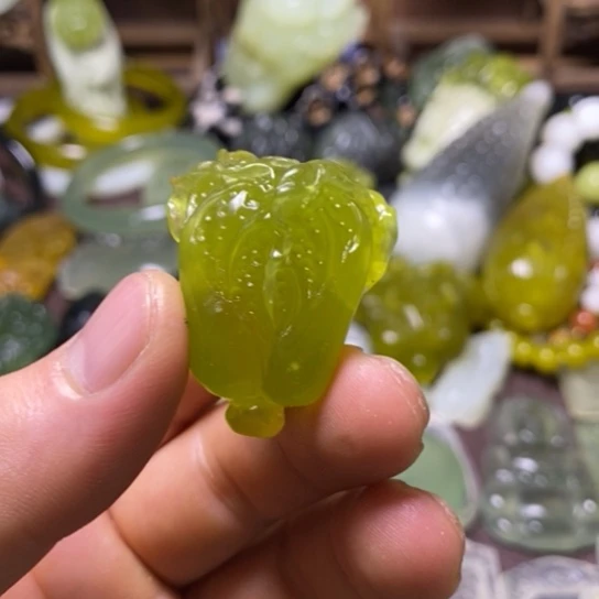 岫玉未镶嵌岫玉颈饰