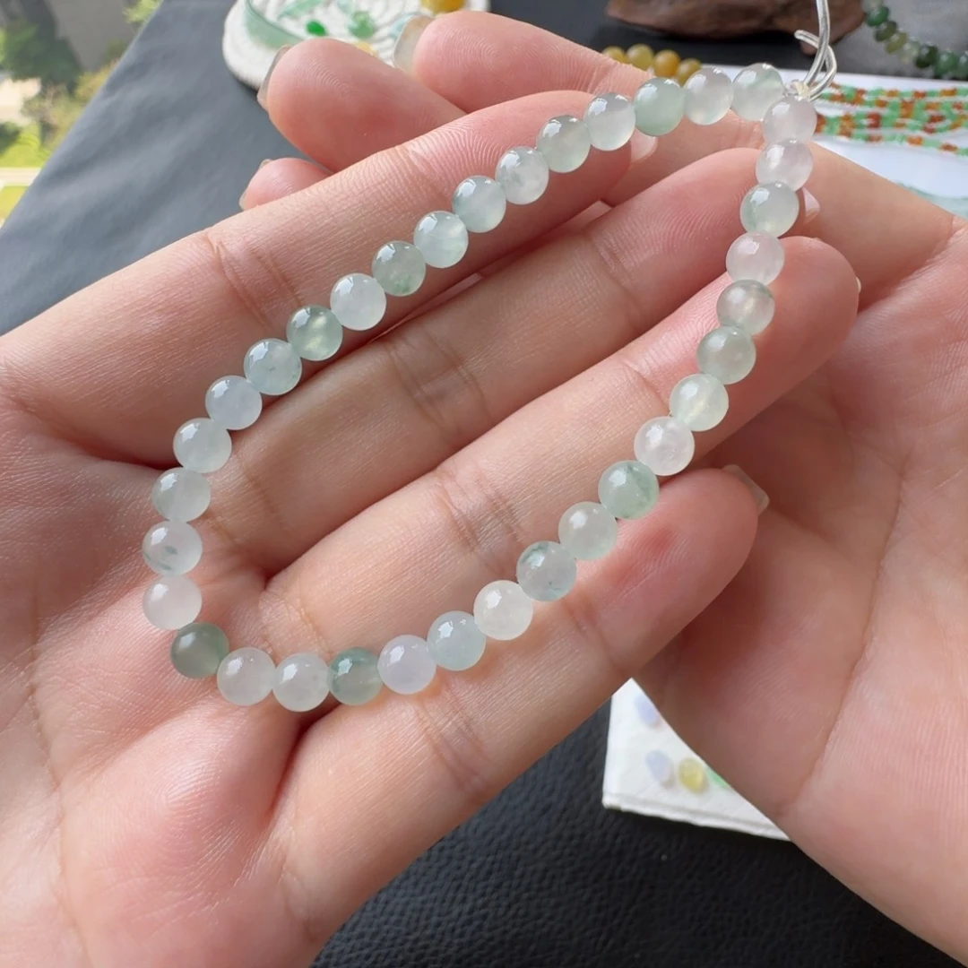 定制翡翠未镶嵌冰种飘花珠珠