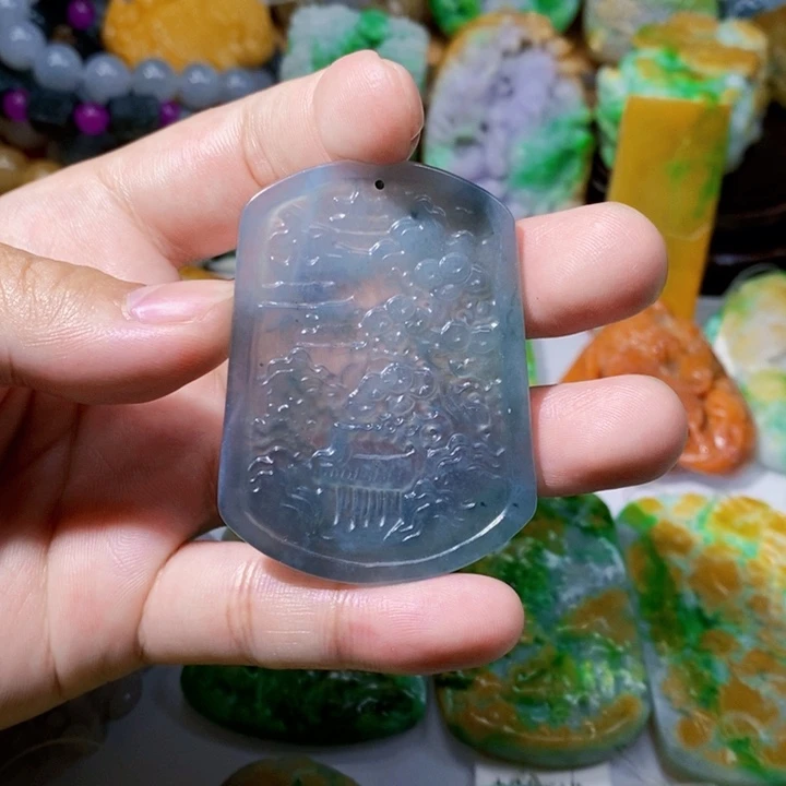 颈饰未镶嵌翡翠翡翠山水牌