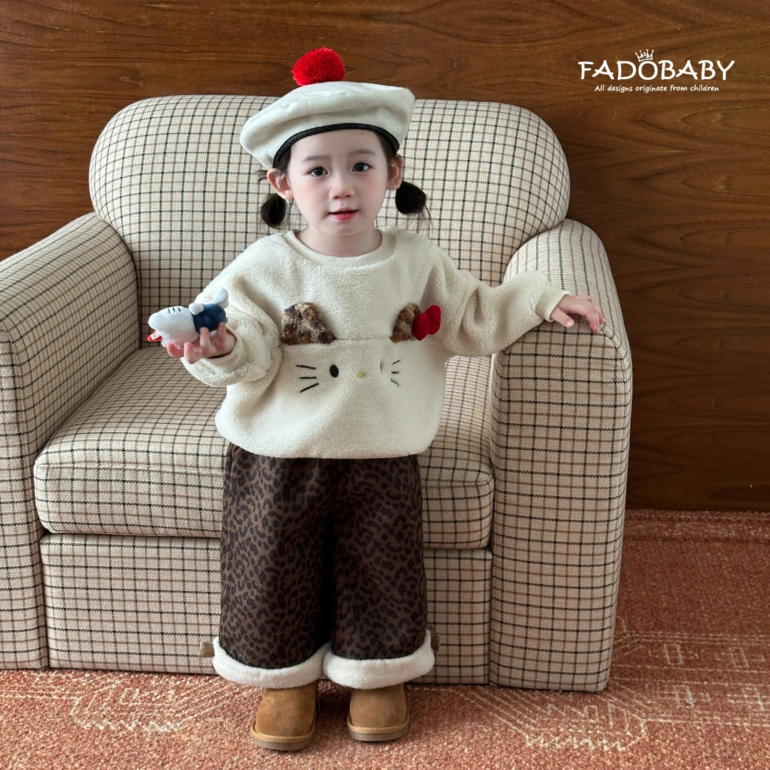 女童加绒套装2025冬季新款宝宝洋气羊羔毛卡通卫衣儿童豹纹裤子潮