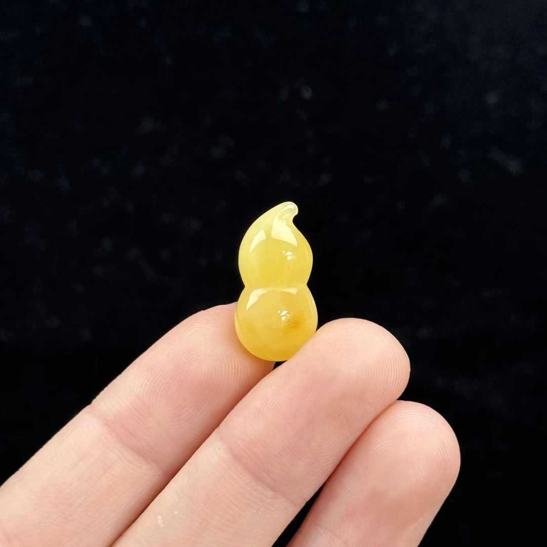 Y5345天然原矿蜜蜡 葫芦10*19.2mm支持复检假一罚十