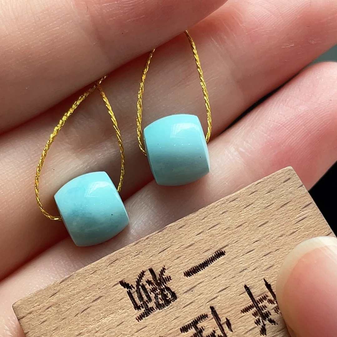 绿松石未镶嵌颈饰