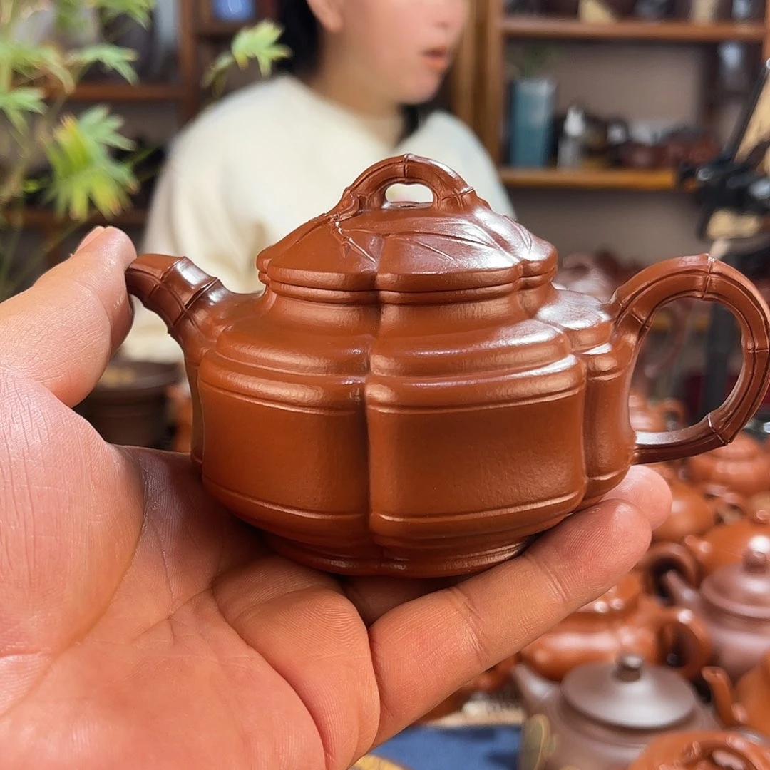 紫砂壶人**何六方竹鼓250cc原矿赵庄朱泥