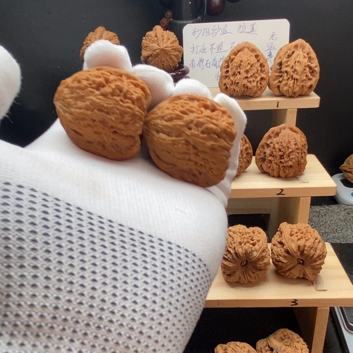 文玩核桃吊坠H*_南疆石36