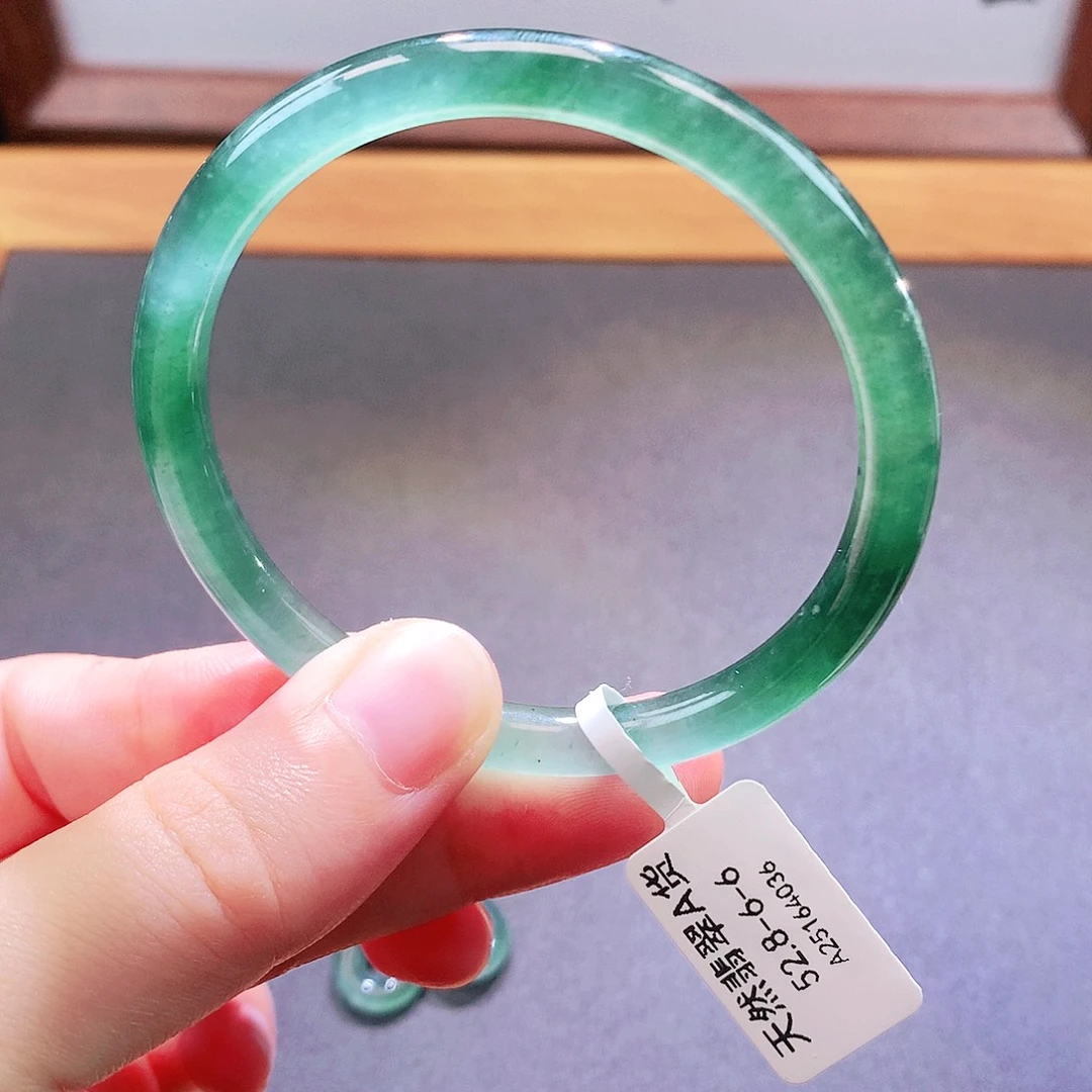 翡翠未镶嵌手镯天然翡翠