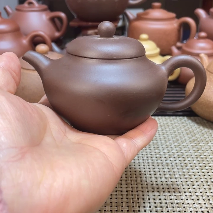 紫砂茶壶微瑕老紫泥制作