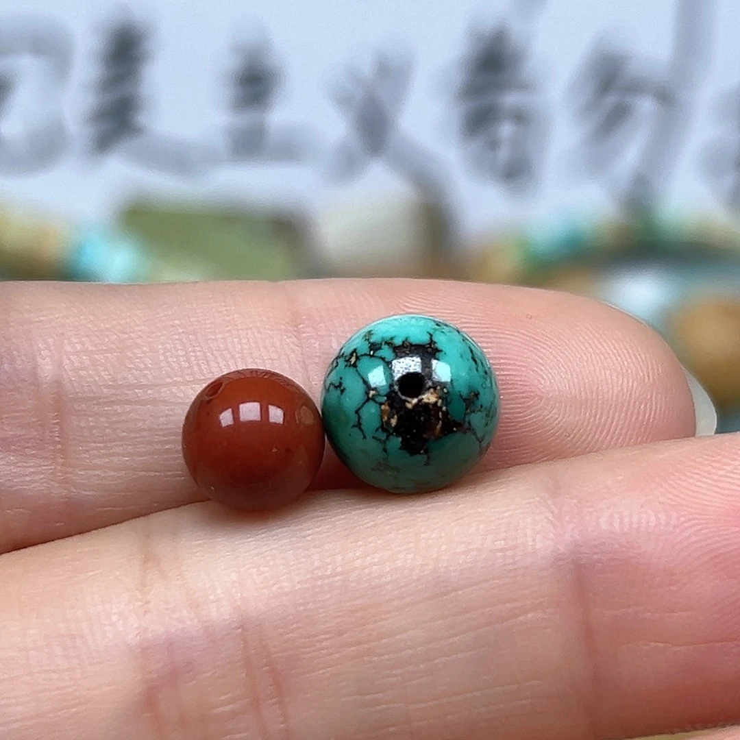 方***彤南红玛瑙未镶嵌珠宝奇石