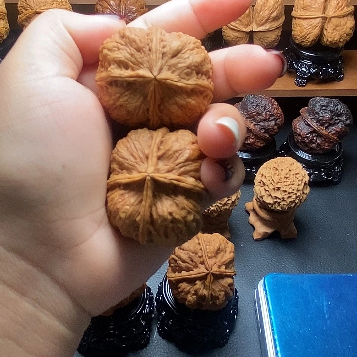 价***观把件文玩核桃田字格四棱41mm