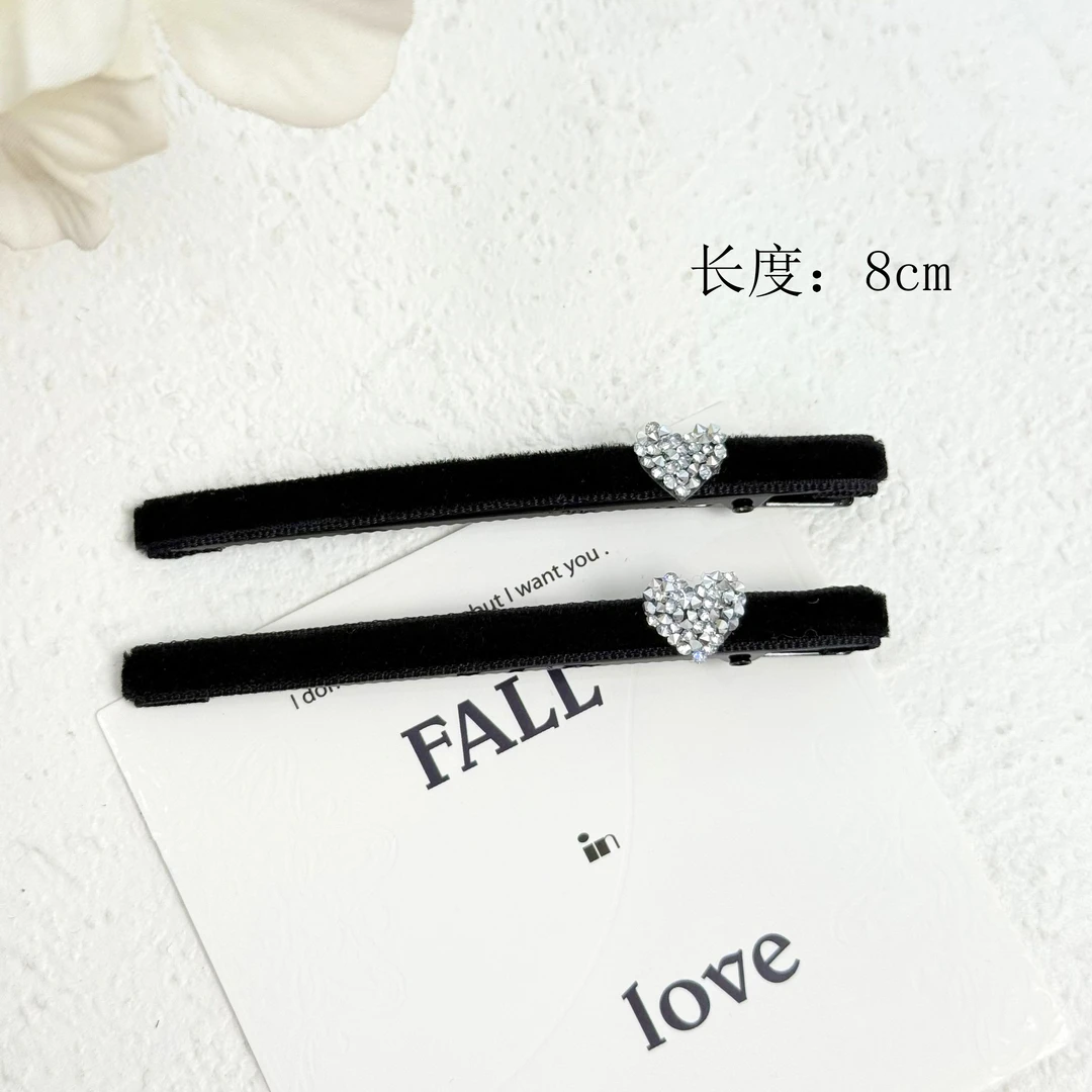 BAOSHATI/宝莎缇F-128长款精致满钻爱心丝绒鸭嘴夹