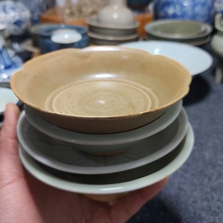 米*青瓷小碗一个全品