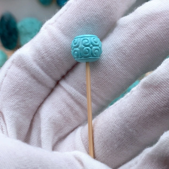 绿松石未镶嵌挂件