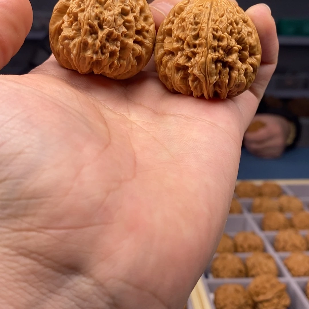 把件文玩核桃全品暴雪41mm