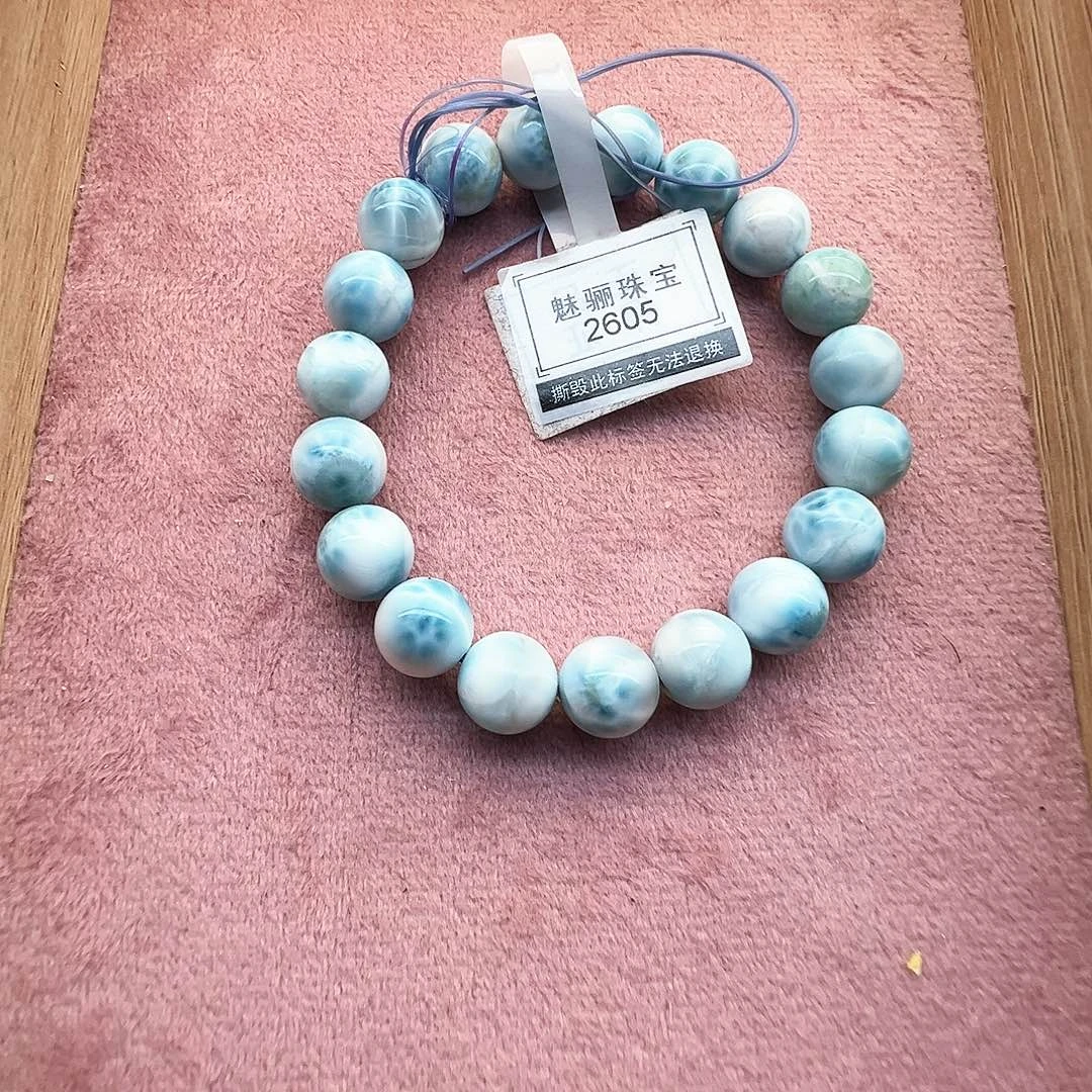 ****婆未镶嵌针钠钙石（海纹石）手串