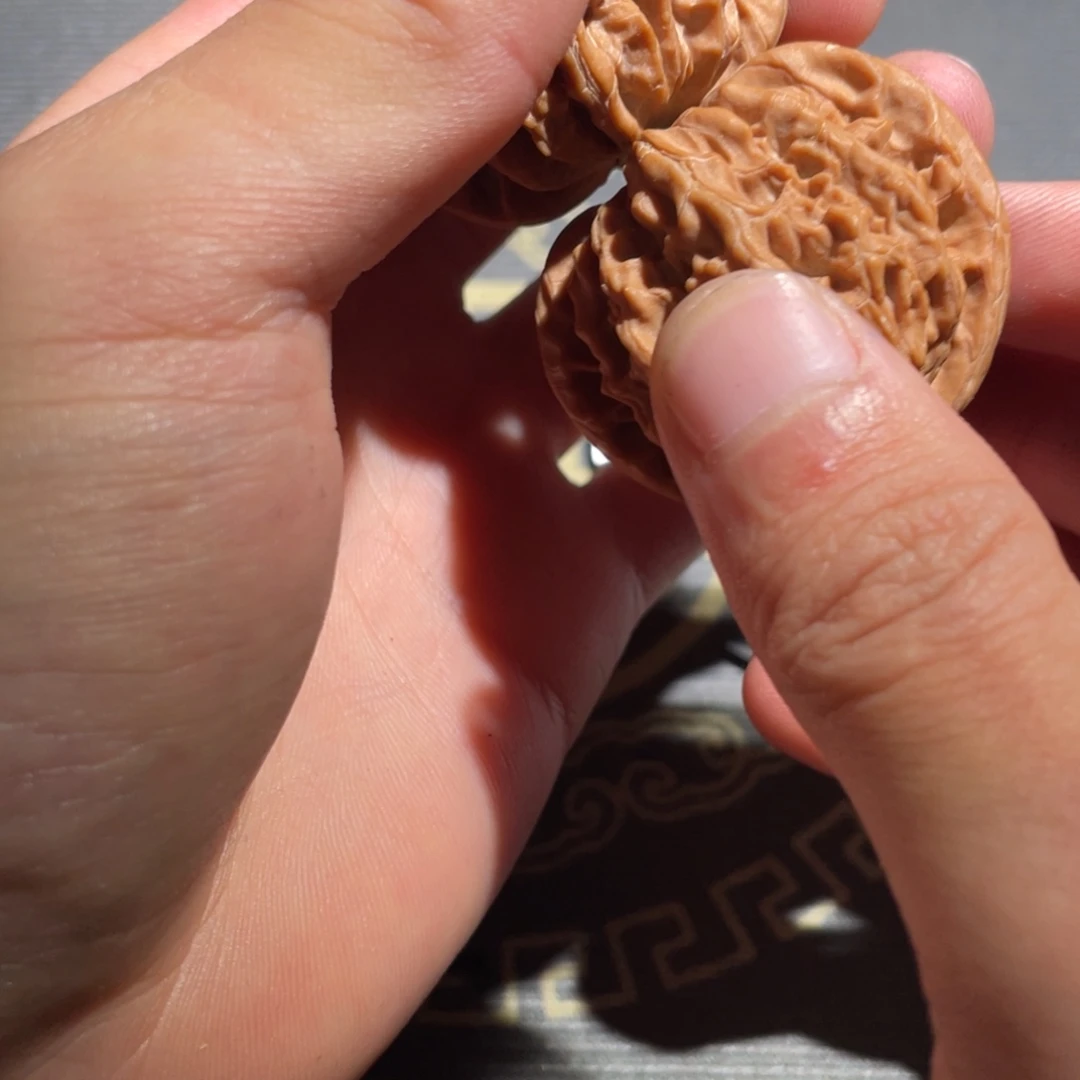 文玩核桃吊坠磨盘