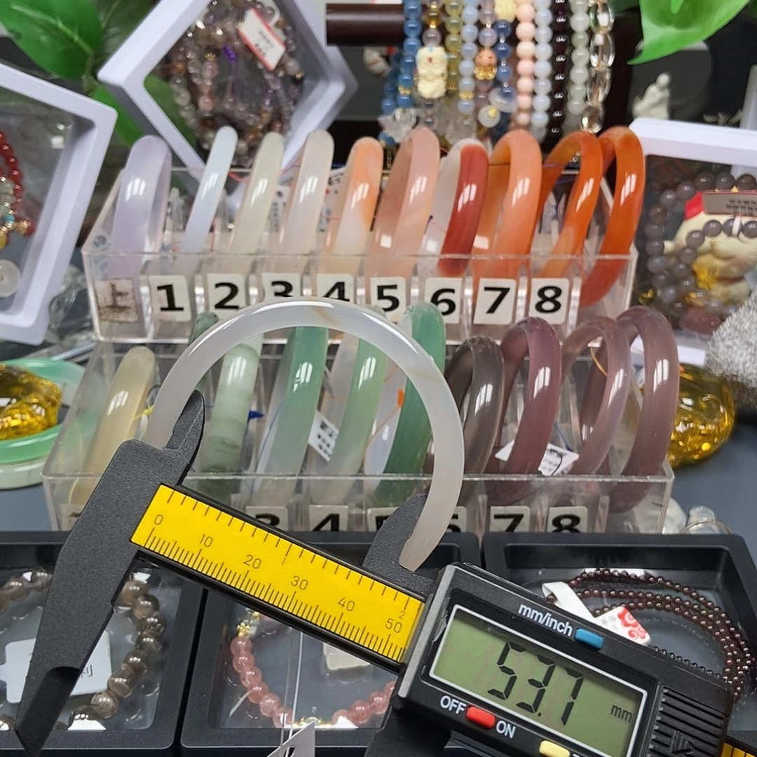 玛瑙/玉髓手镯未镶嵌5