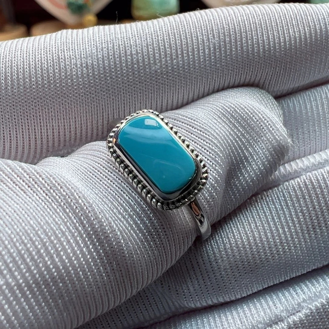 亮***绿松石未镶嵌珠宝奇石