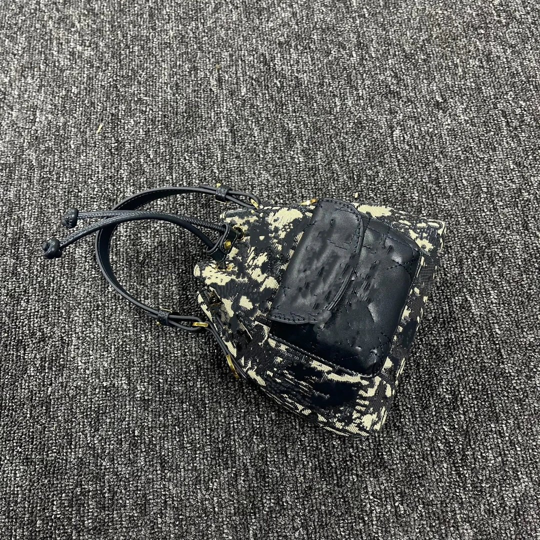 YY【花】百搭高档时尚女包33313BS