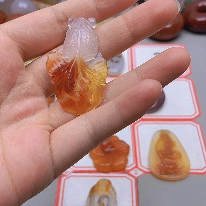 【闪购商品】玛瑙/玉髓未镶嵌珠宝半成品普*甫