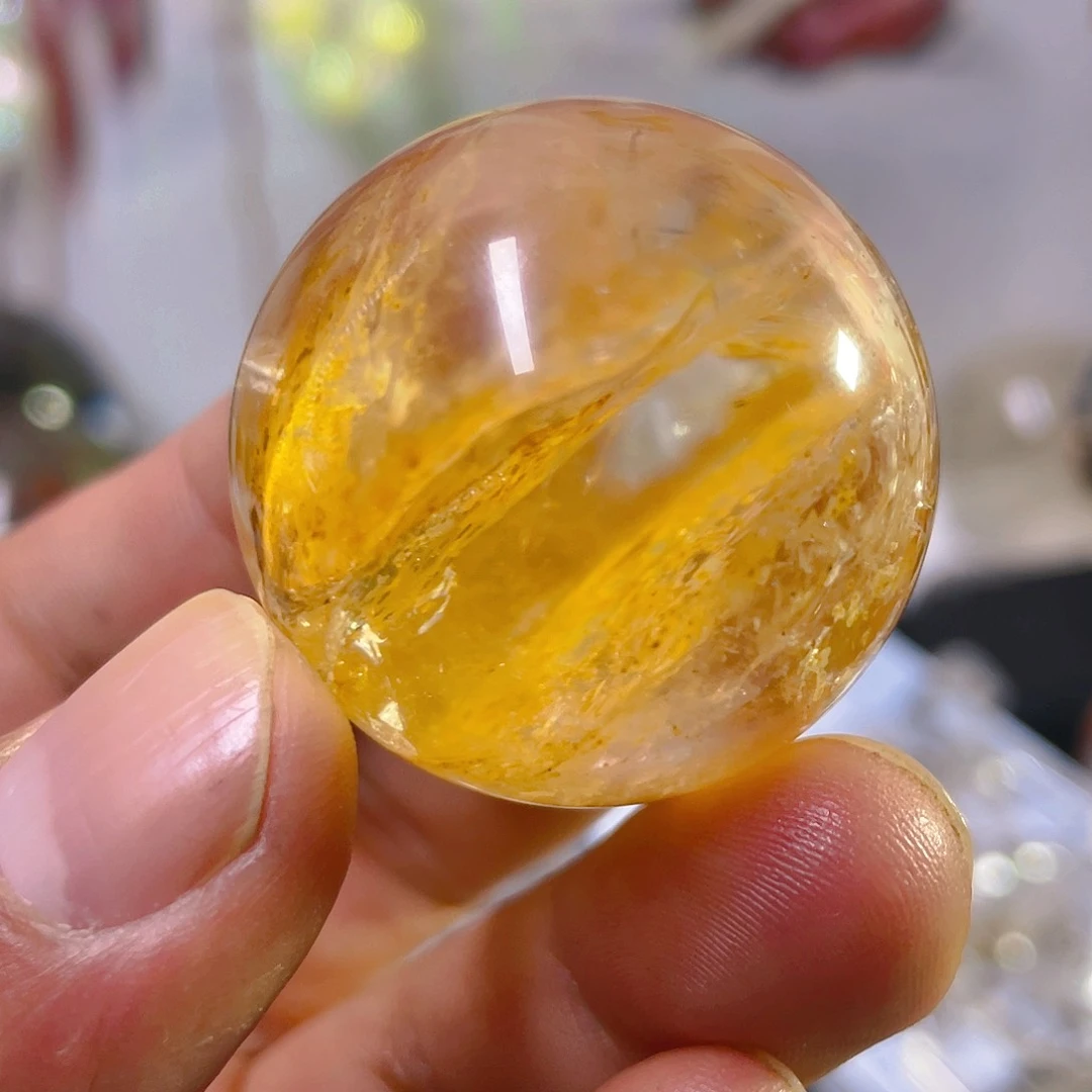 水晶颈饰未镶嵌冷*?天然水晶