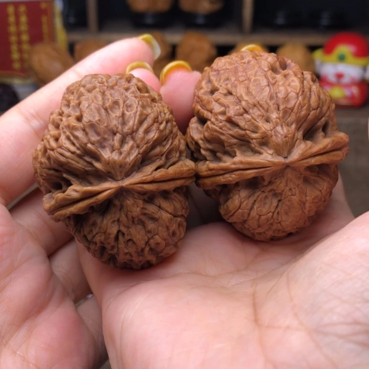 文玩核桃把件38号虎头蟾50尺