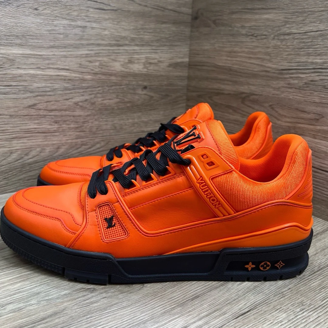 99新 LouisVuitton/路易威登 Trainer 橙黑板鞋 43码