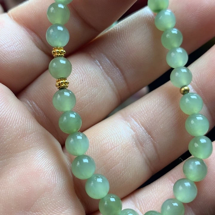 和田玉（碧玉）未镶嵌颈饰