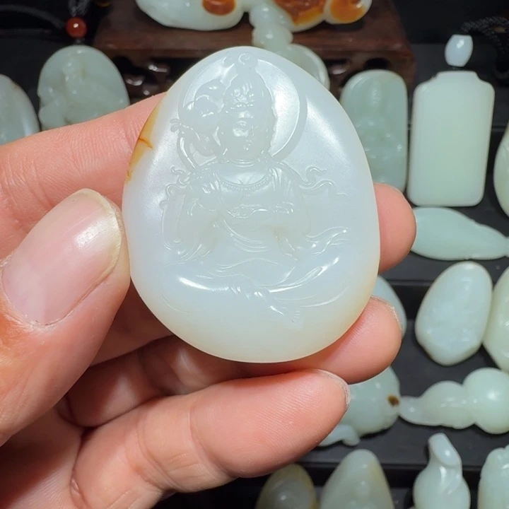 颈饰未镶嵌和田玉杨*松