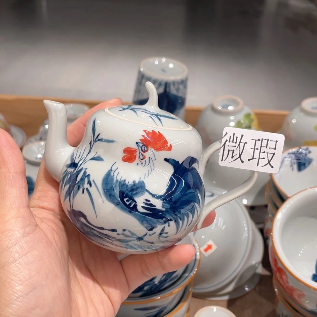 釉下手绘茶具微瑕