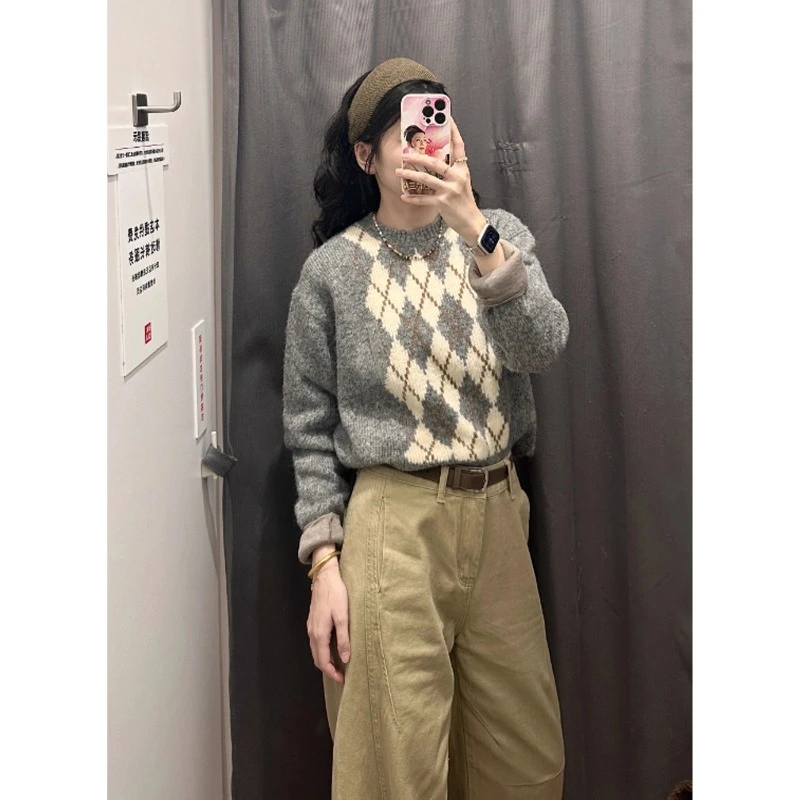 复古费尔岛菱格圆领套头打底毛衣女秋冬加厚慵懒风内搭针织衫上衣