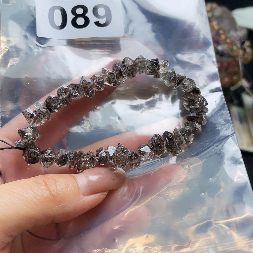 手串089。 未镶嵌水晶小*