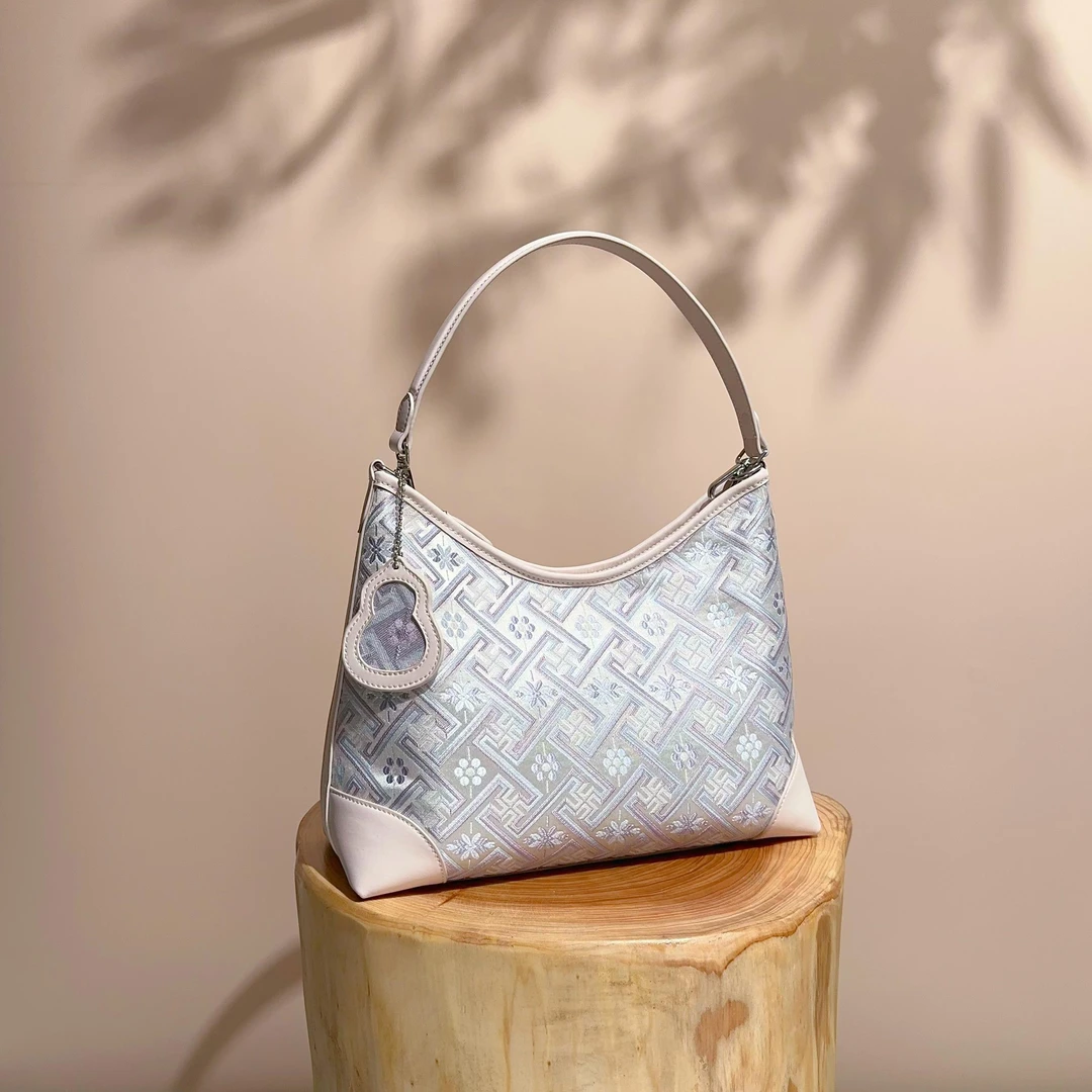 ESNSY新中式国风非遗壮锦腋下包女2025春新款托特包大容量单肩包