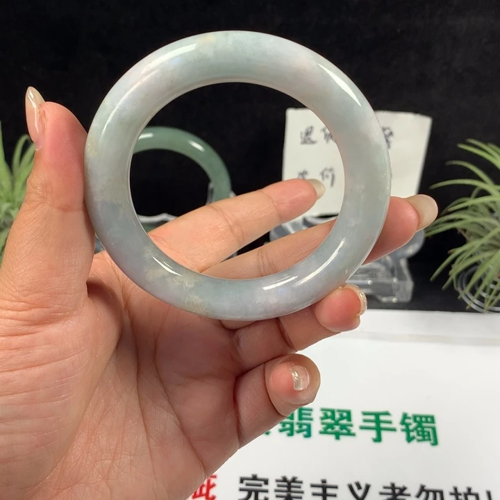 未镶嵌手镯翡翠52