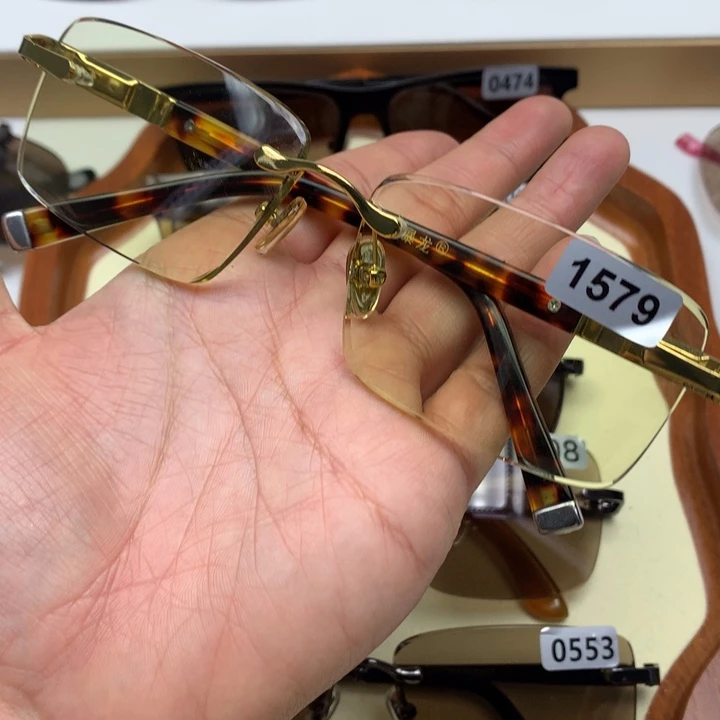 一体款无框竹叶青1579