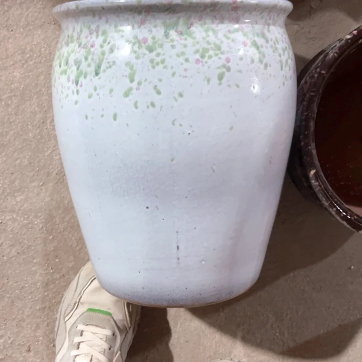 紫砂花盆口径26高度31一只正品