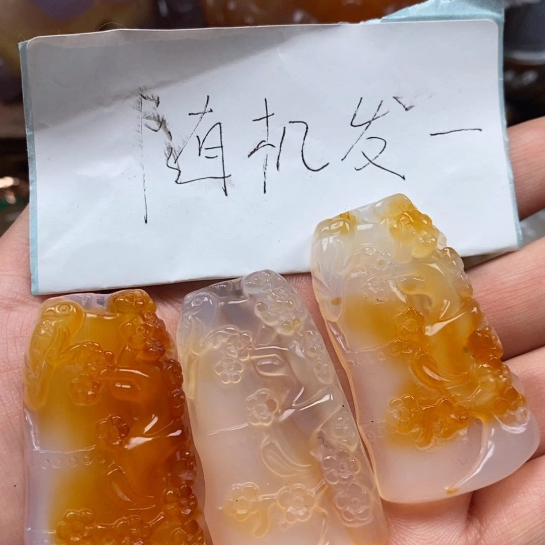 玛瑙/玉髓未镶嵌颈饰