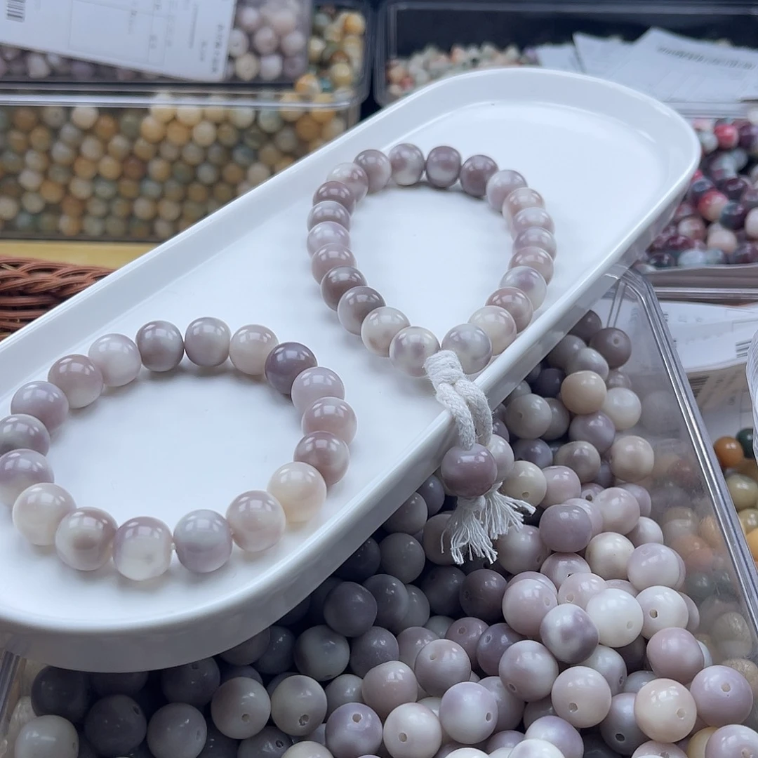 白玉菩提吊坠w q13.5mm/30+3颗芋泥花皮