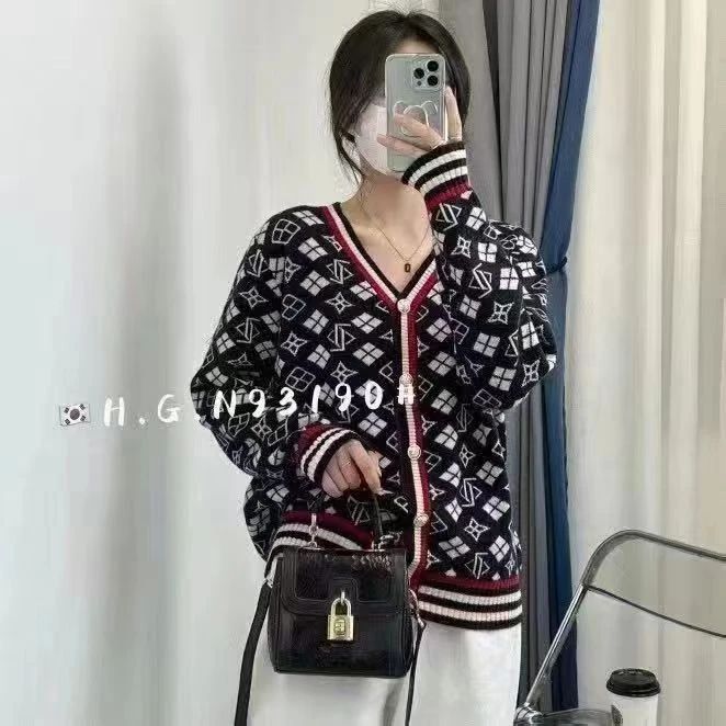 97【黑色提花开衫】早春新款加软重工毛衣开衫