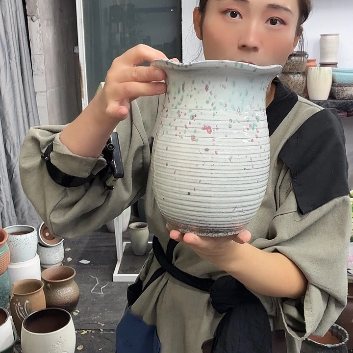 15+20 -粗陶花盆有孔