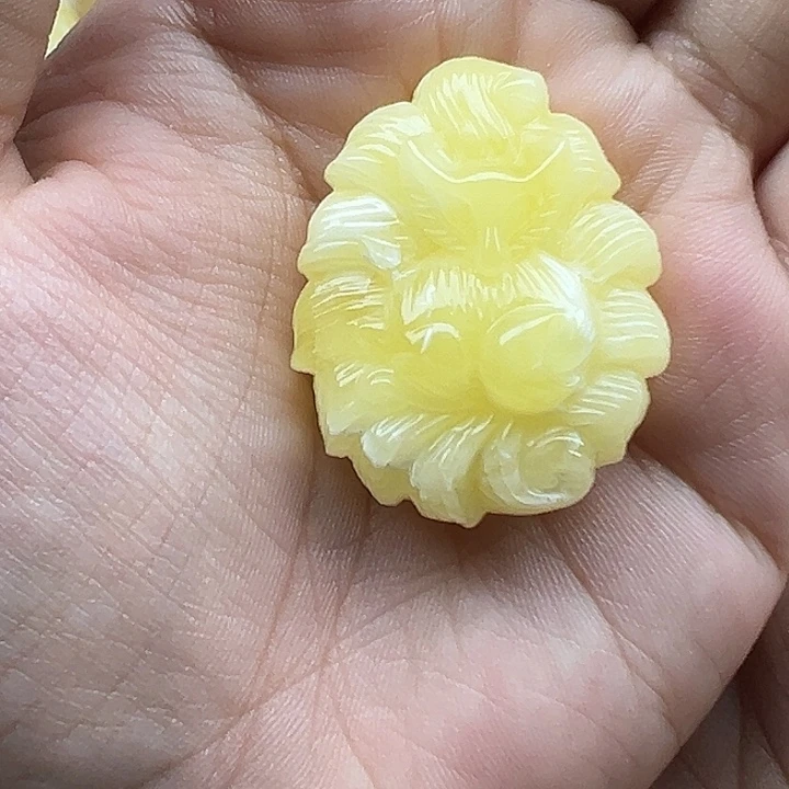 琥珀未镶嵌珠宝奇石凤九打孔不退换