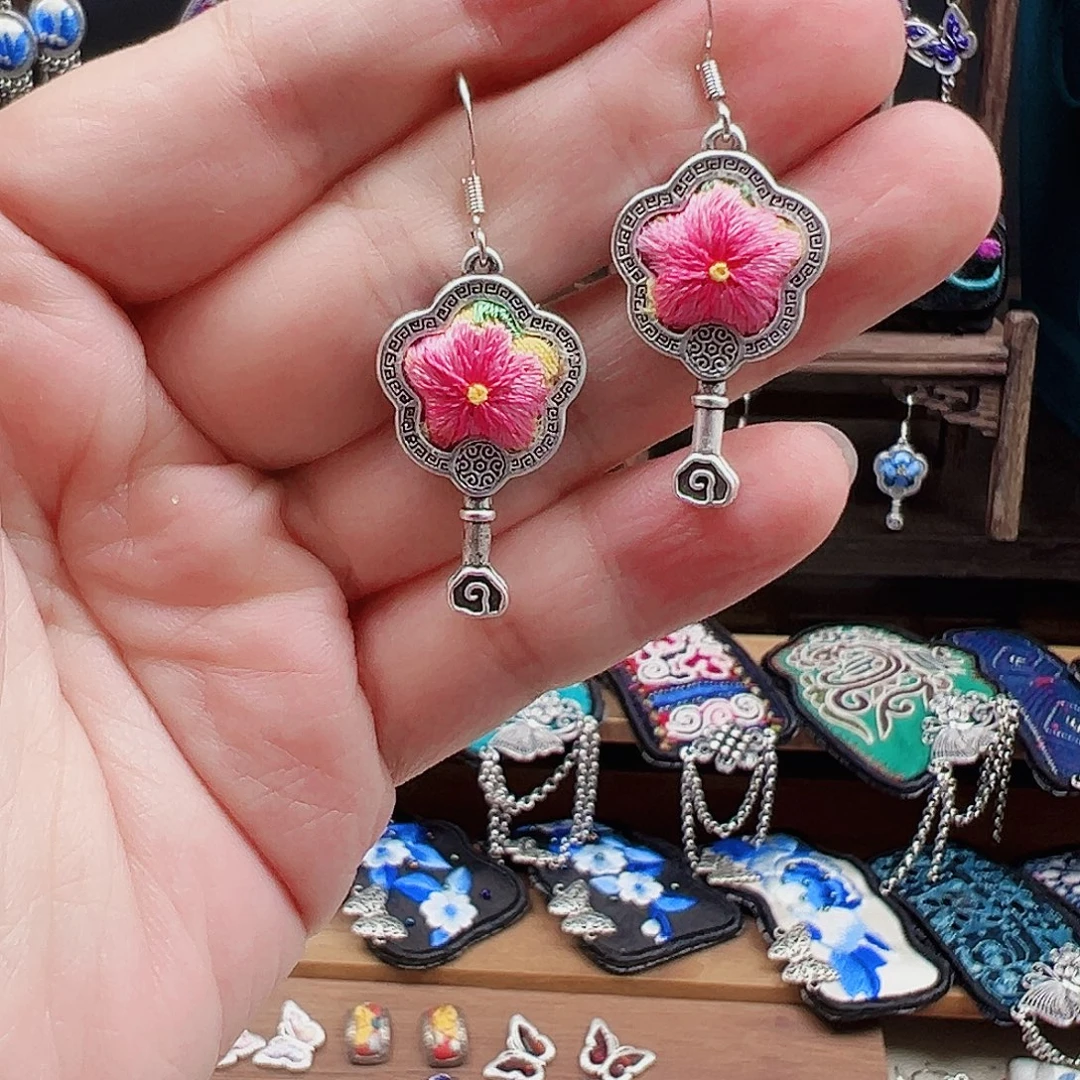 织绣手工刺绣工艺品