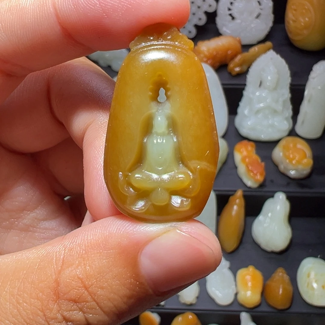 未镶嵌和田玉挂件