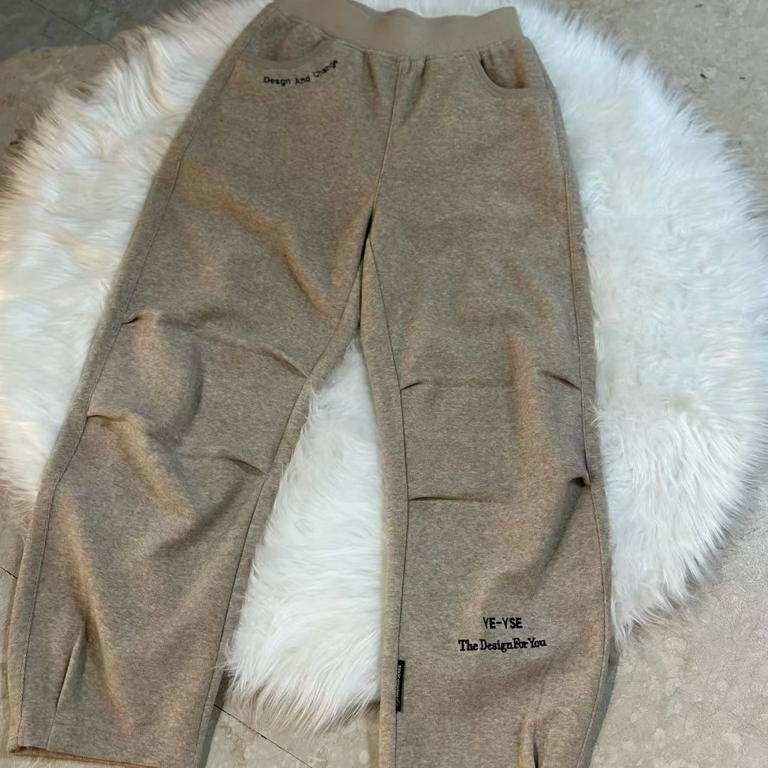 【二婷现货】24年燕麦色新款字母休闲裤M码